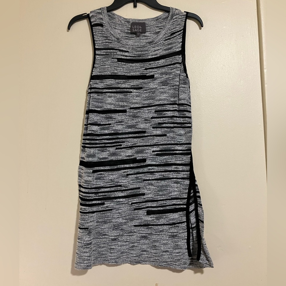 Leo & Sage Gray and Black Sleeveless Dress 8525